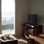 Madame Les Terrasses De La Aparthotel 3*