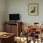 Madame Les Terrasses De La Aparthotel 3*