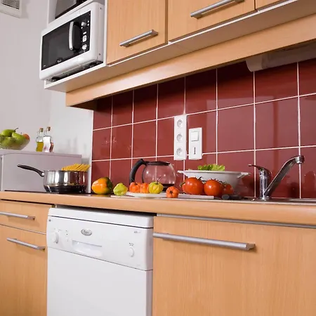 Madame Les Terrasses De La Aparthotel 3*